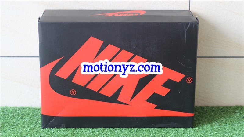 Authentic Air Jordan 1 Retro Satin Banned